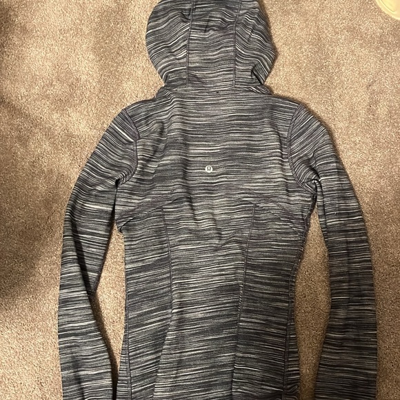 Lululemon Hooded Define Jacket Nulu Fabric - Picture 6 of 10